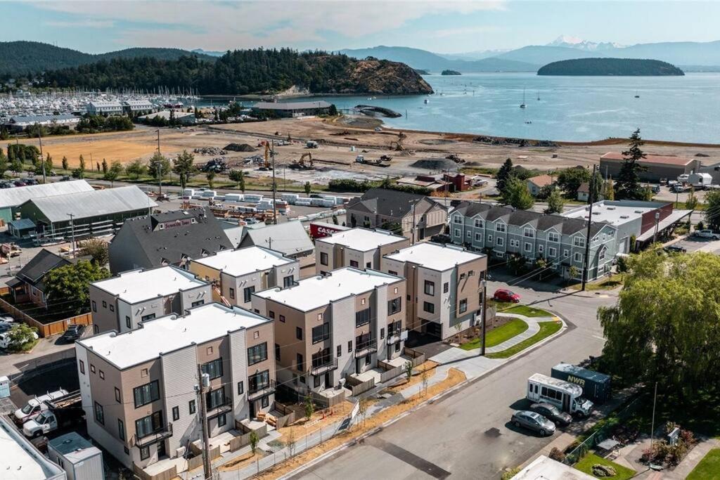 *Brand New* Fully Updated Condo 910 In Anacortes Exterior photo